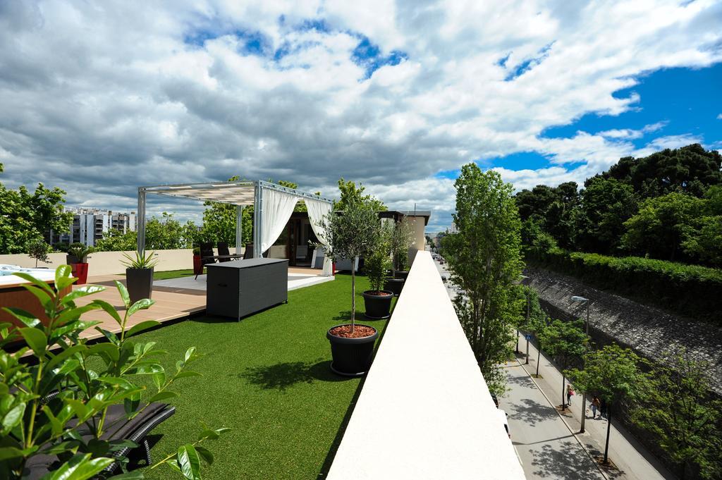 Appartamento Feel Good Penthouse With Jacuzzi Zara Camera foto