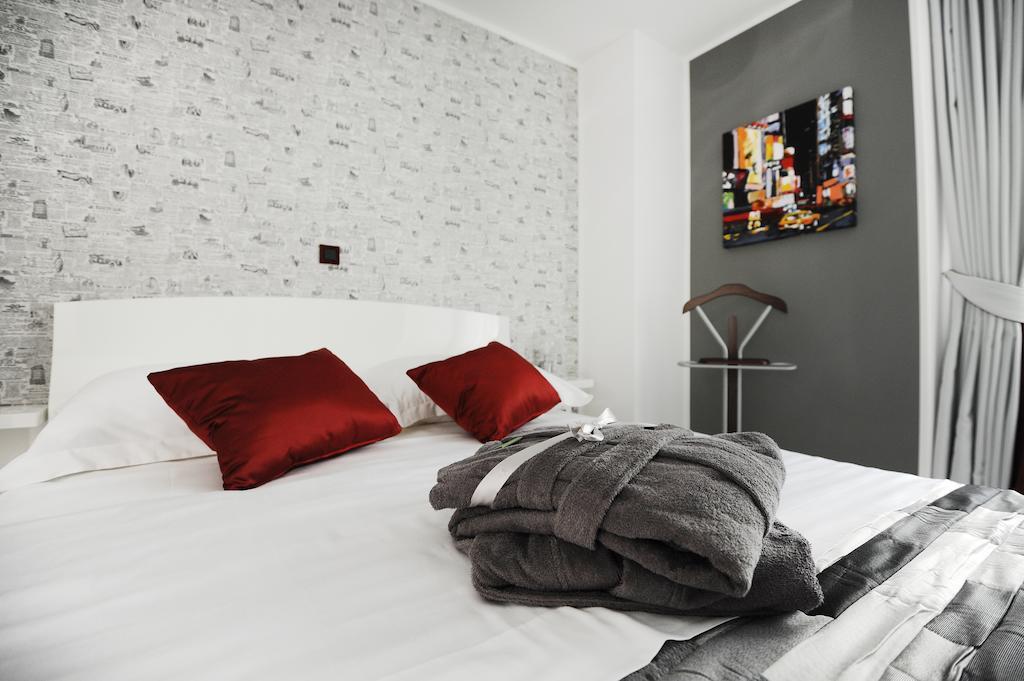 Appartamento Feel Good Penthouse With Jacuzzi Zara Camera foto