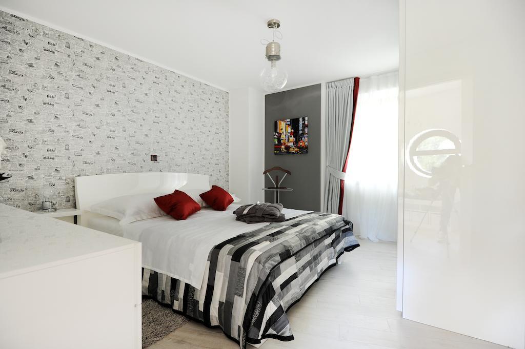 Appartamento Feel Good Penthouse With Jacuzzi Zara Camera foto